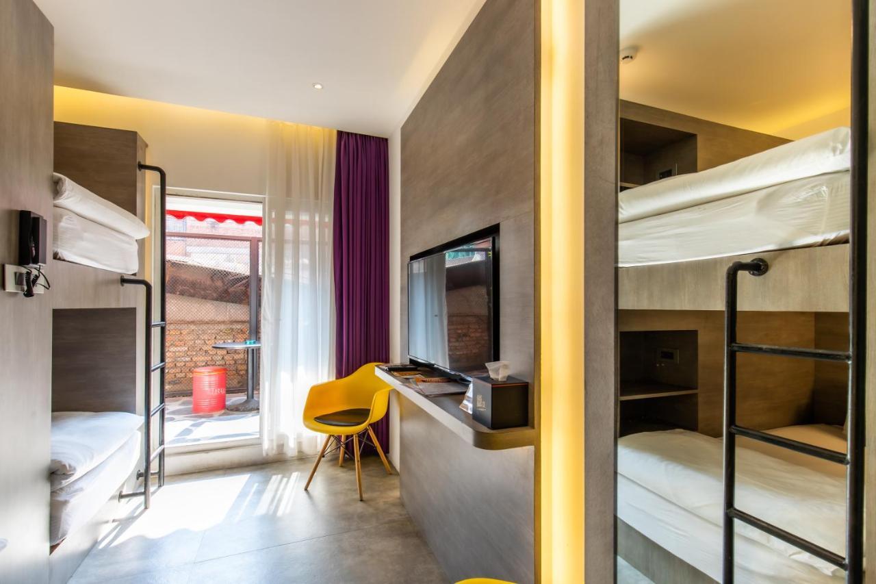 Gaas Baasco Hotel Katmandu Kültér fotó
